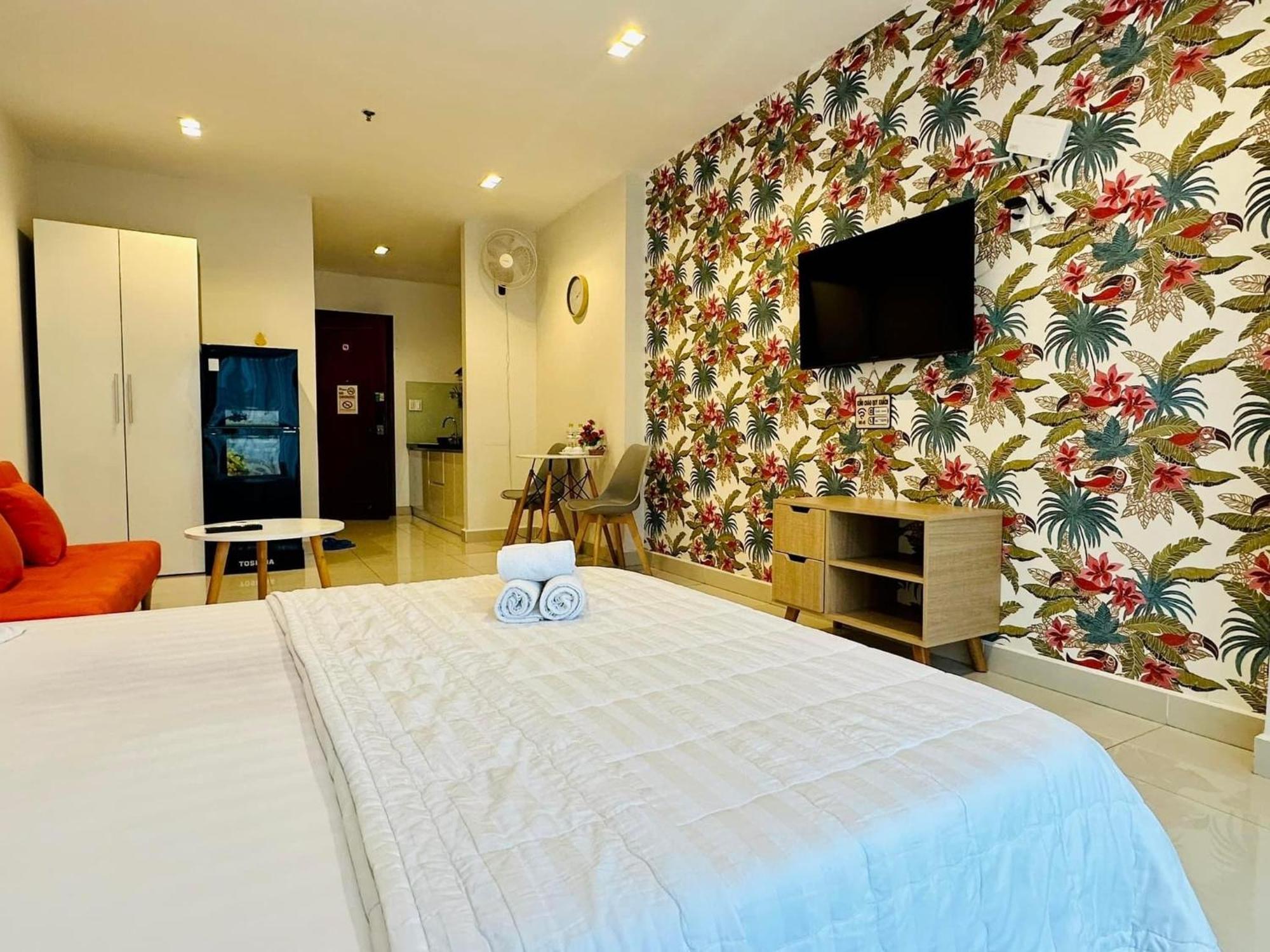 Teddy At Sky Center Luxury Căn hộ