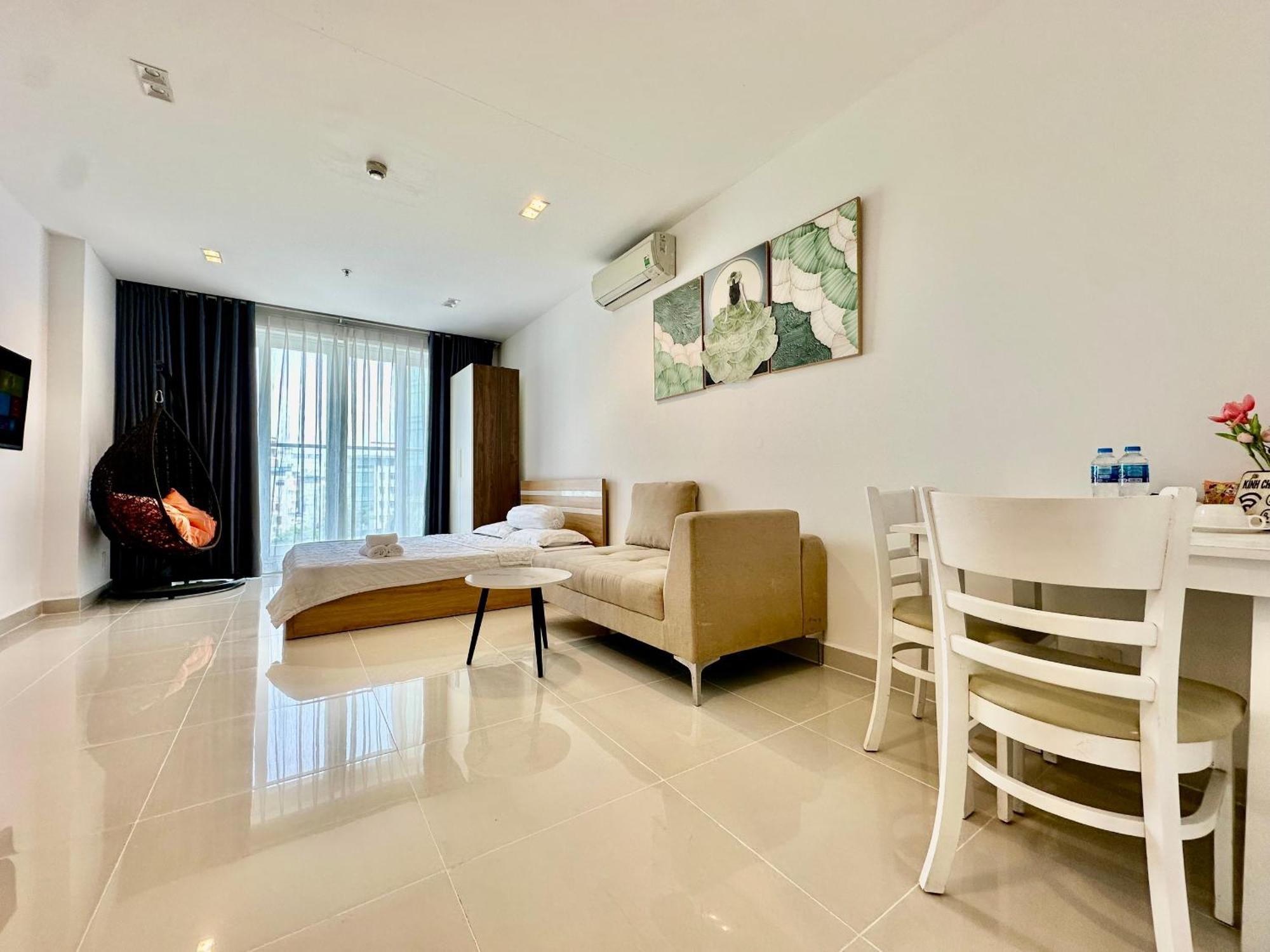Căn hộ Teddy At Sky Center Luxury TP. Hồ Chí Minh